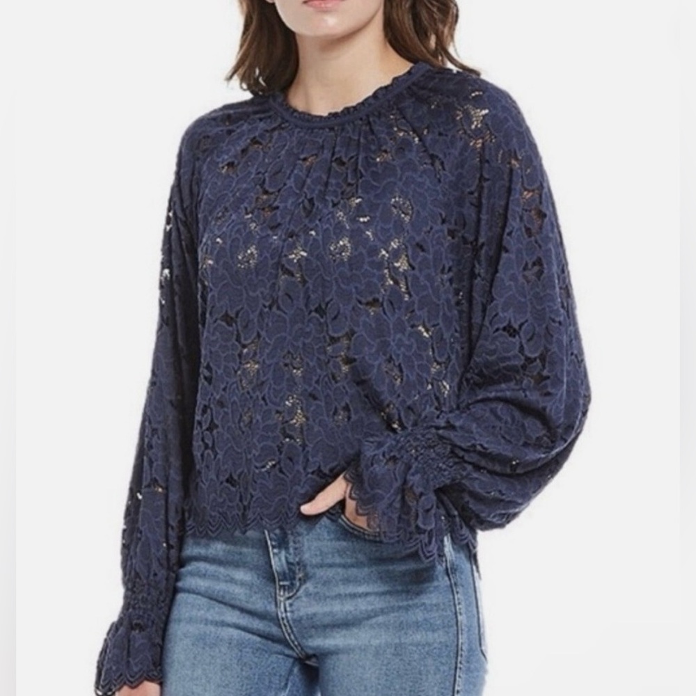 Free People Olivia Floral Lace Long-sleeve Blouse-Navy blue-Size Large